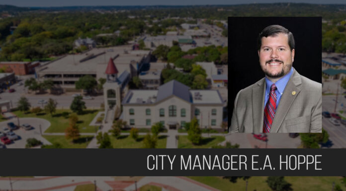 EA Hoppe to take over as City Manager